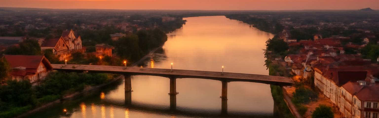 Pemandangan Sungai Mekong yang memisahkan Nakhon Phanom di Thailand dan Savannakhet di Laos